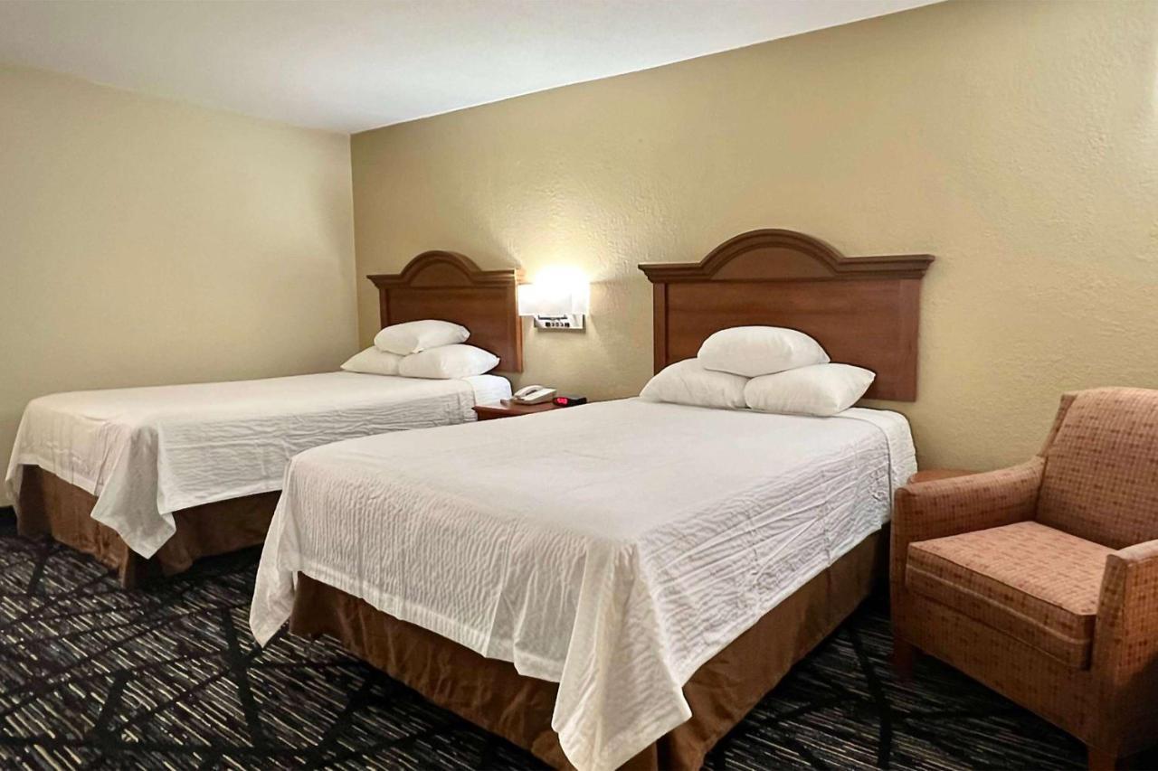 فندق Baymont By Wyndham تروي المظهر الخارجي الصورة